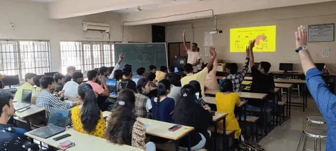 Photo 3 from Freshbits workshop for IT students of Government Polytechnic, Rajkot
